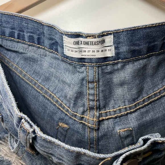 One X OneTeaspoon Outlaws Shorts - Picture 3 of 5